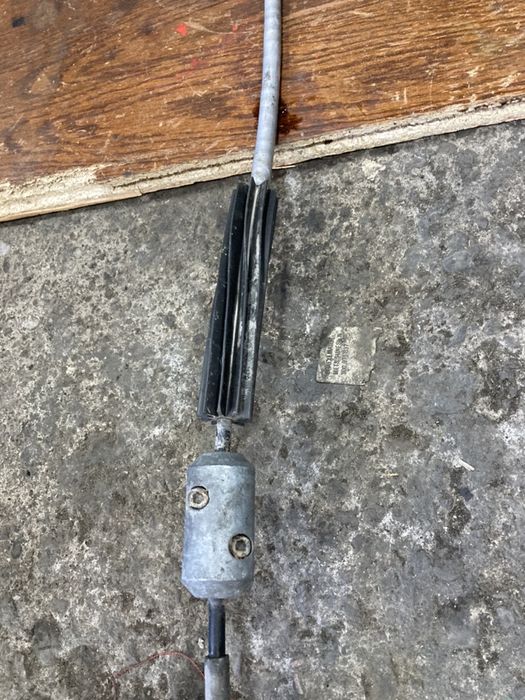 Citroen C5 2011г 2.0i avtomat скоростен лост с жило