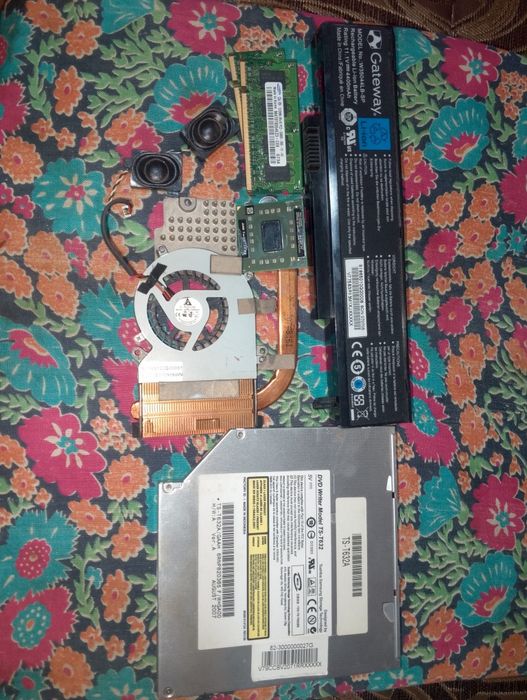 Продаётся детали от ноутбука