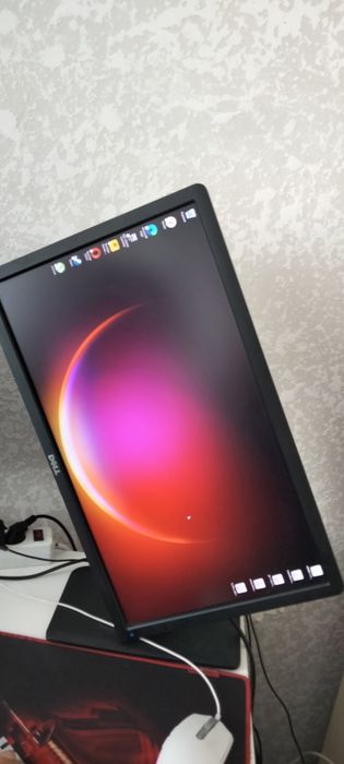 Монитор продам недорого. generic monitor DELL U2212HM FULLHD
