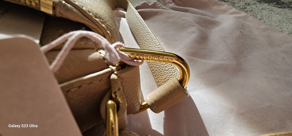 Coccinelle - кожена чанта