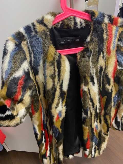 Haina blana sintetica multicolora Zara