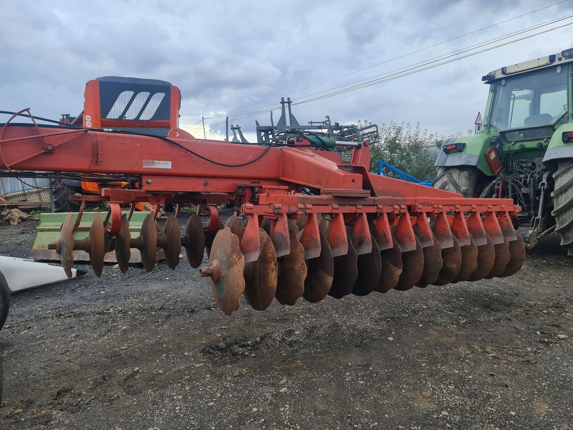 disc met berthoud grapa rotativa kuhn plug met semanatoare