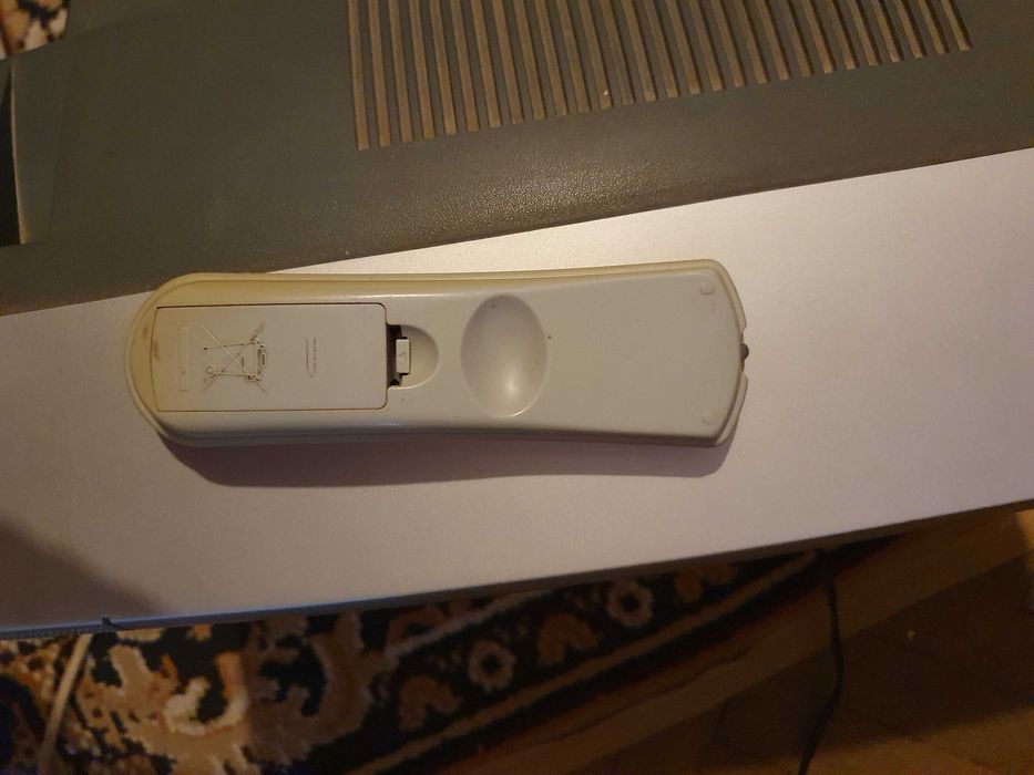 телевизор NEO работещ