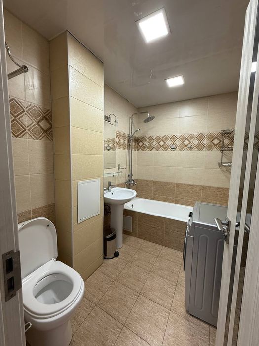 Юнусабад 12 квартал. Продается квартира 4/6/9