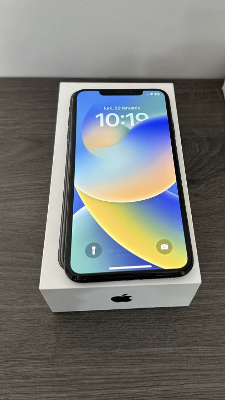 iPhone Xs,256GB,Space Gray,Full Box,Neverlocked