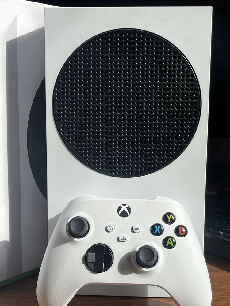 X Box Series S 512g состояние отличное