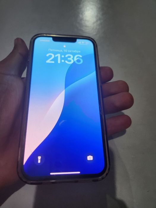Iphone 13 pro  gold rang holati ideal