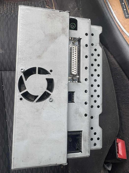 Продавам Навигация AMG