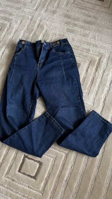 Продам джинсы женские Италия