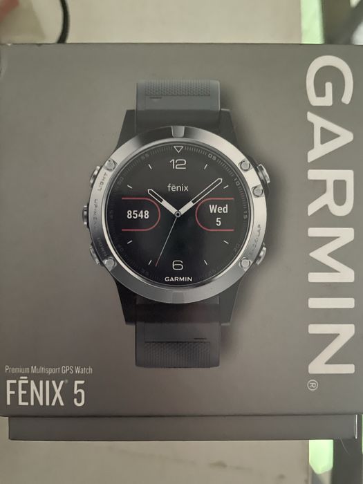 Чадовник Garmin fenix 5