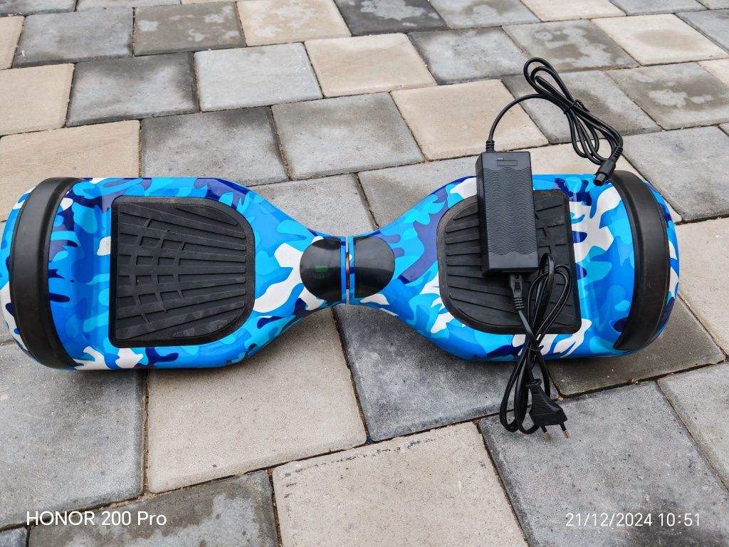Hover-board foarte puțin folosit