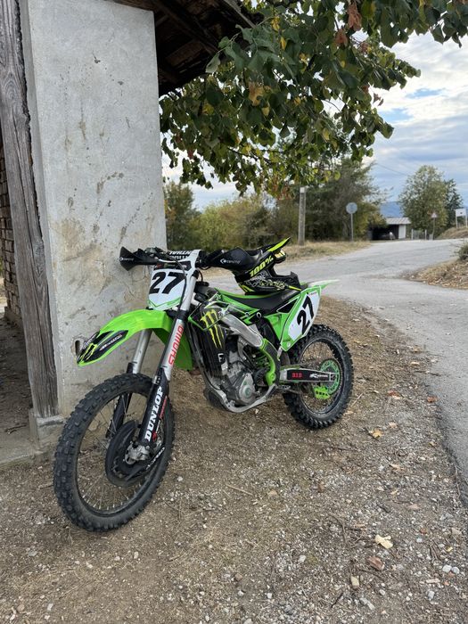 Продавам личния си мотор kx250f