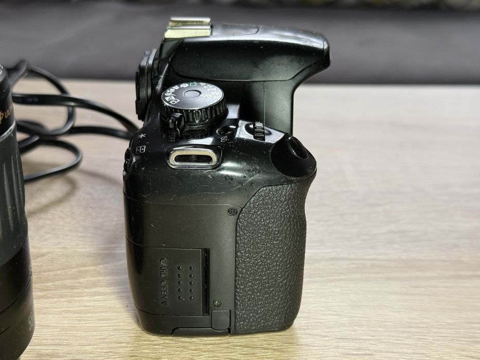 Canon EOS 450D (тяло)