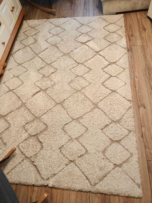 Covor fir lung , dimensiuni - 210 cm/ 160 cm