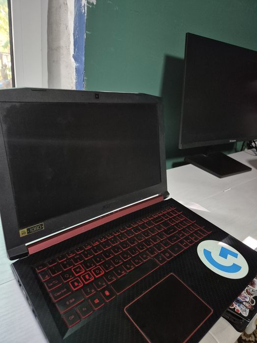 Продам игровой ноутбук acer nitro 5