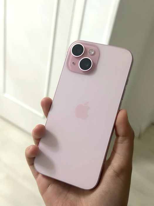 Продам iPhone 15, Айфон 15 128гб розовый