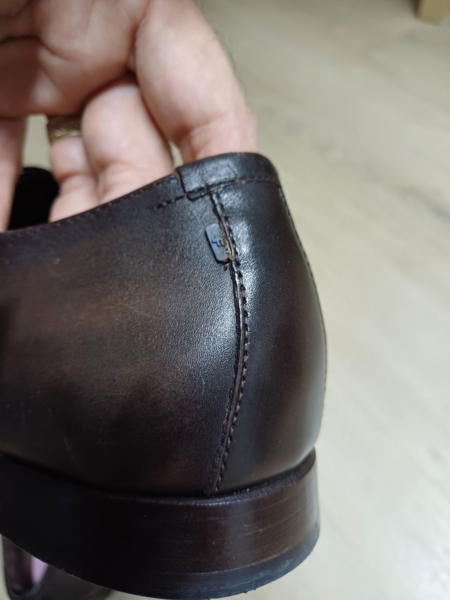 Pantofi Floris van Bommel mărimea 44
