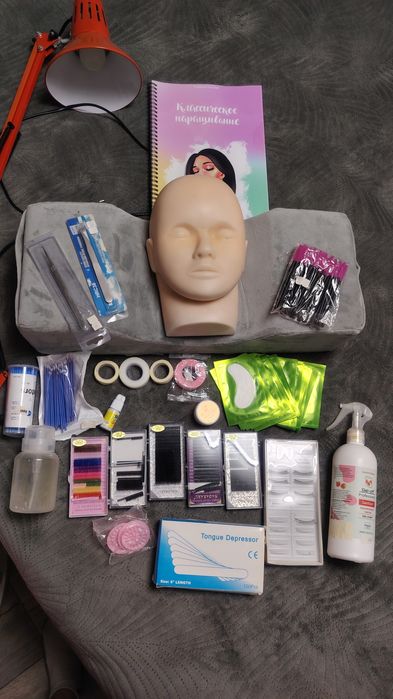 Срочно продам все для наращивания ресниц