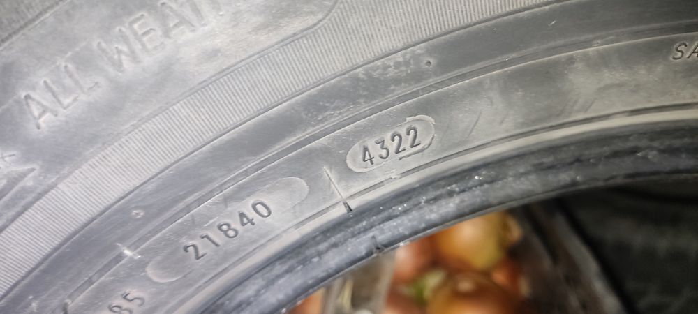 Шины  балон 15r va 14r Kobalt champiro