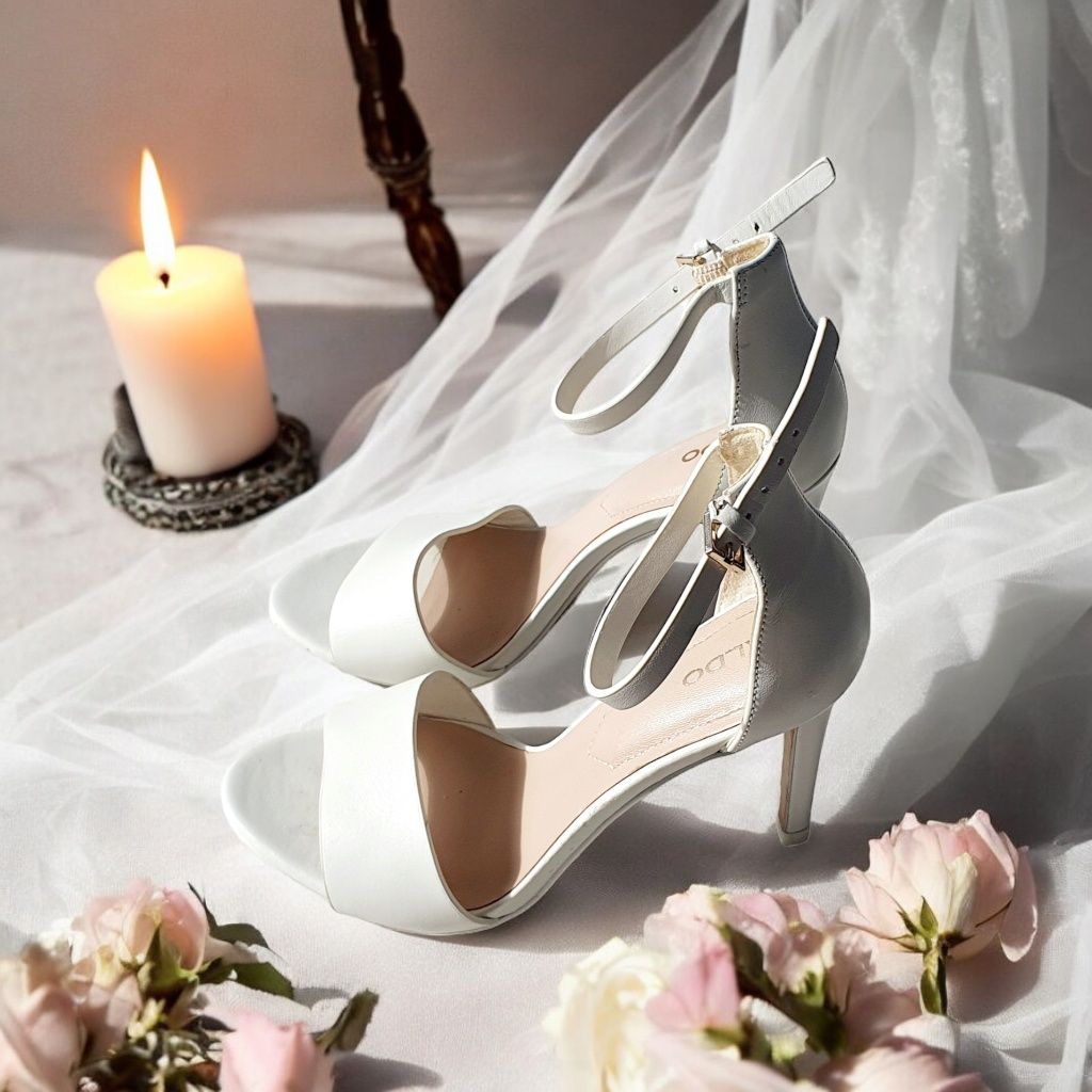 Sandale 37 Aldo, piele interior-exterior, alb, toc 10 cm