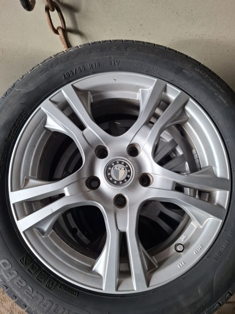 Алуминиеви джанти Platin с гуми R16