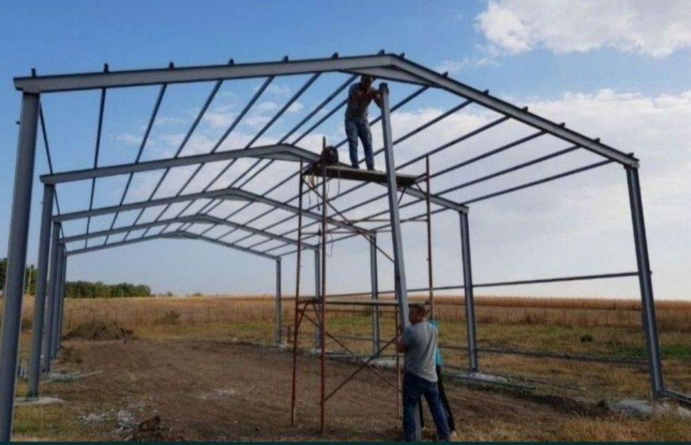 Vand hale metalice  acceptam și variante auto la schimb