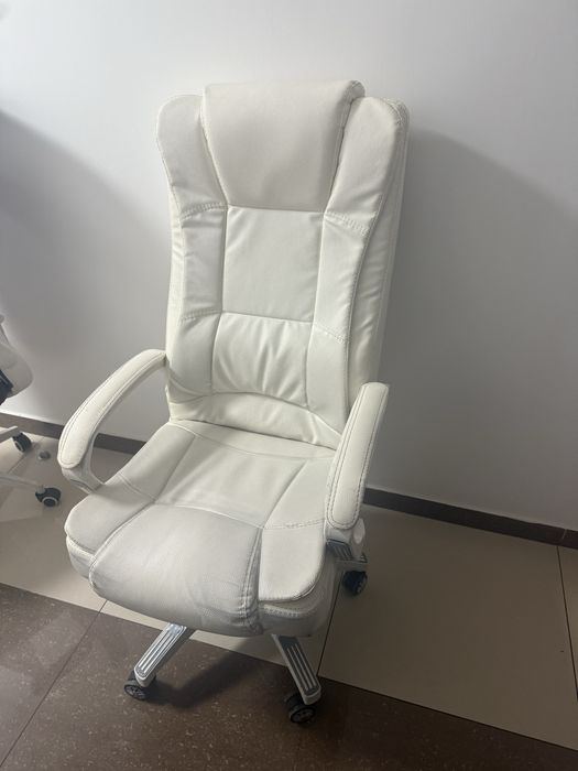 Продам Офисное кресло