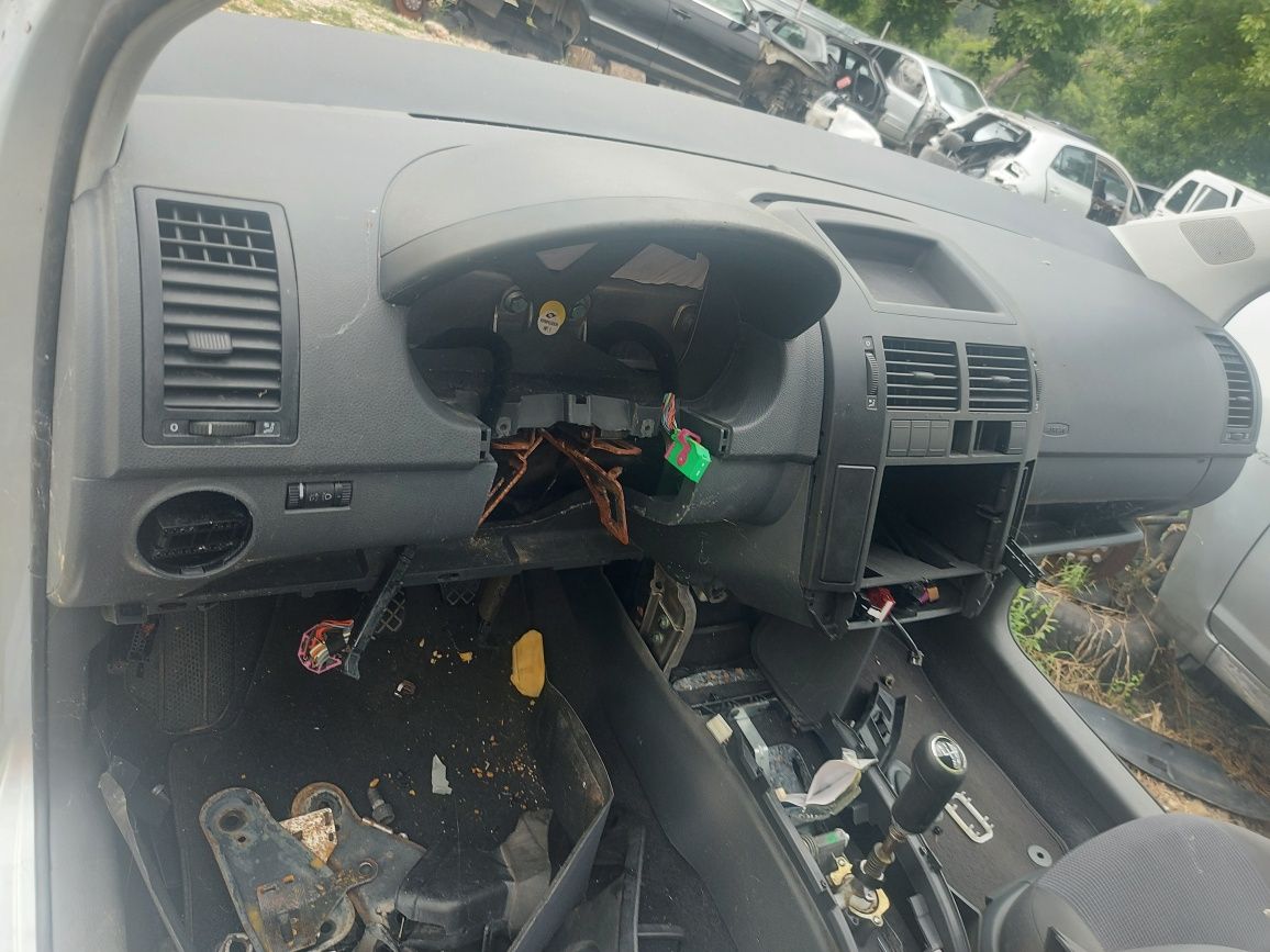 Табло  с айрбаг за VW Polo 9N
