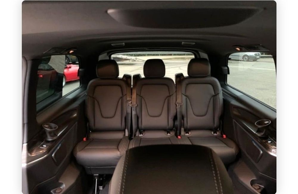 Inchiriere microbuz Mercedes lux, Van, extralong, 6+1