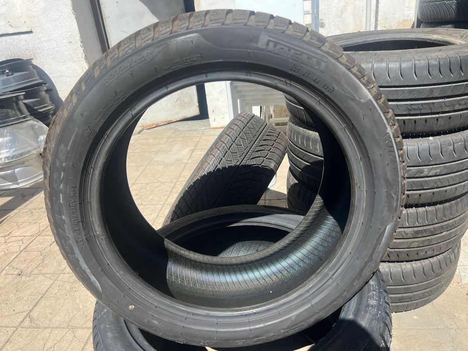 Зимна Гума 245 45 18 Pirelli DOT 2819