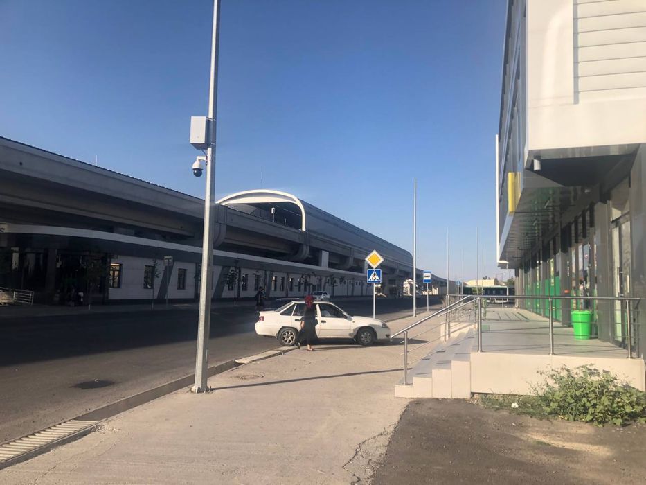 2 xonali uy sotiladi