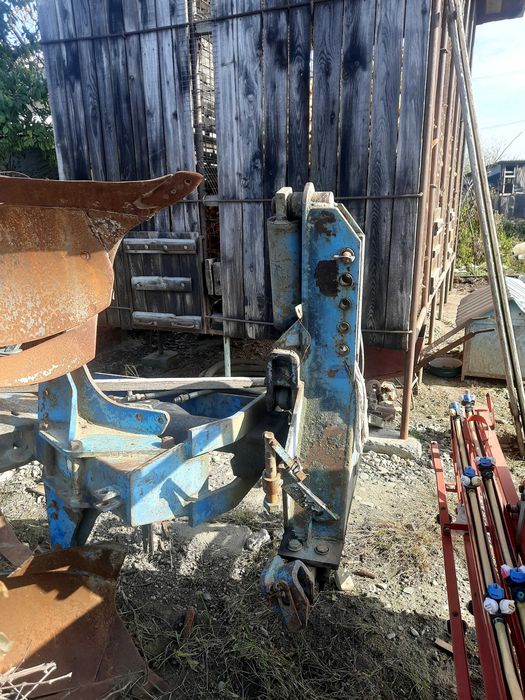 Vand plug pentru tractor de 140 cai