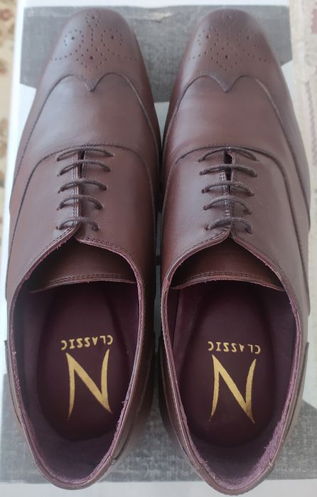 Продаётся мужской туфли классика