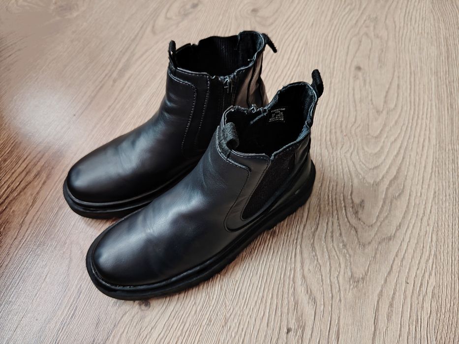 Vând ghete Zara pentru femei