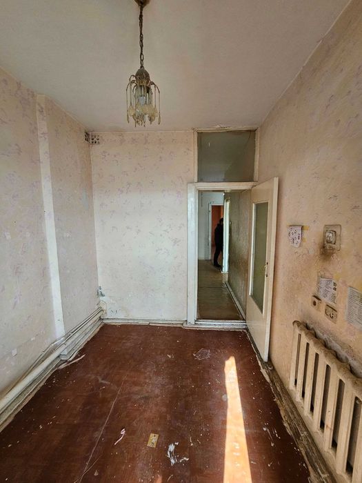 Buxoroda kvartira xonadon uy sotiladi 2 xonali 62m² 3-qavat.