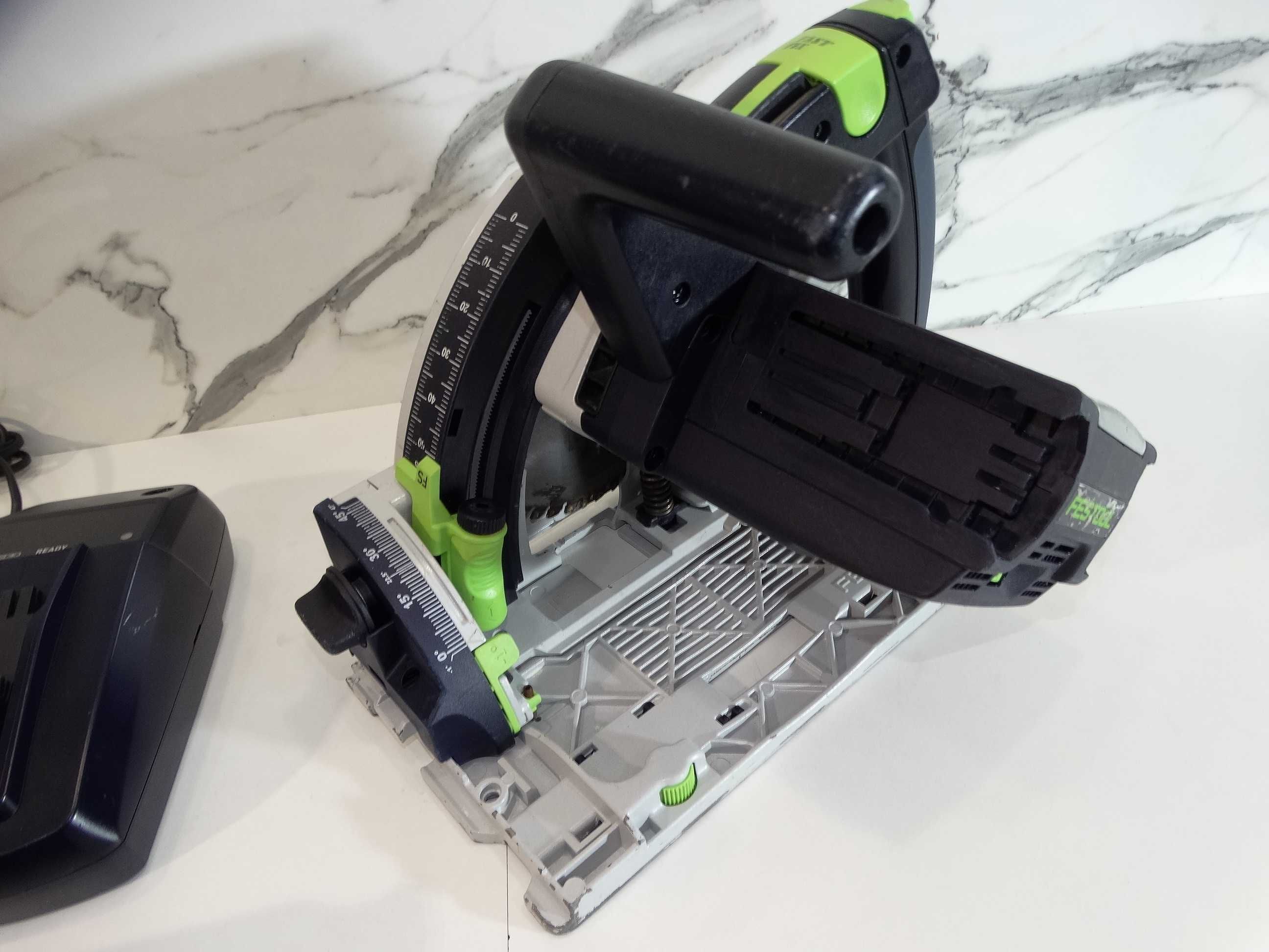 Festool TSC 55 - Акумулаторен потапящ циркуляр
