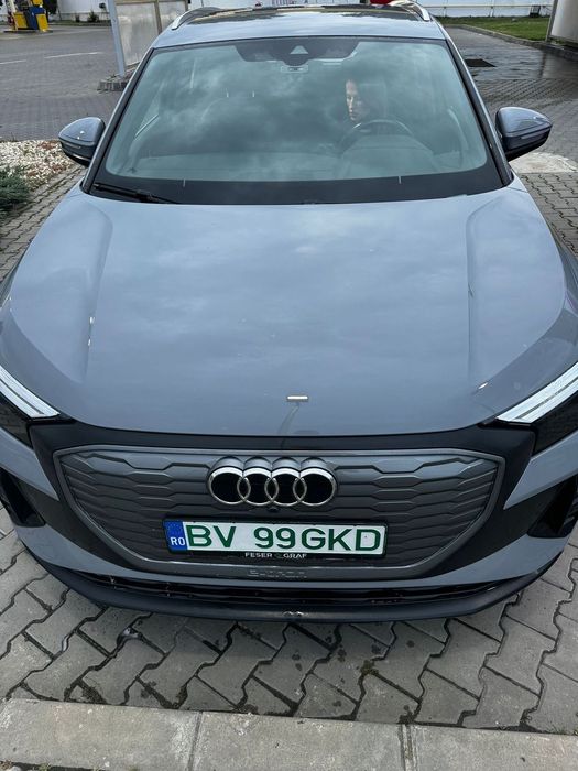 Audi Q4 Audi Q4 e-tron 35 | Electric | 2021 | Autonomie mare | Full LED | Navi