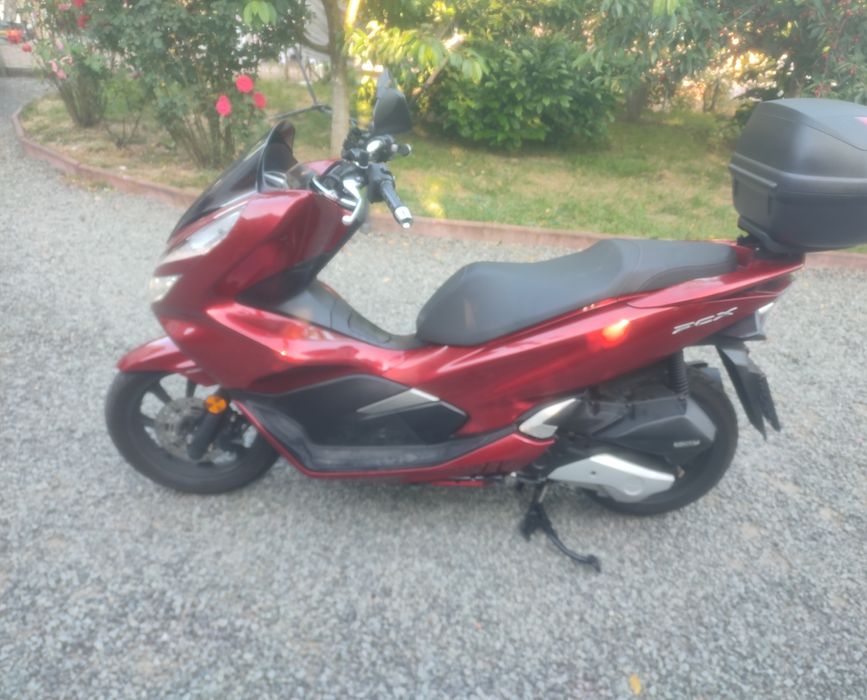 Scuter Honda PCX 125 2018