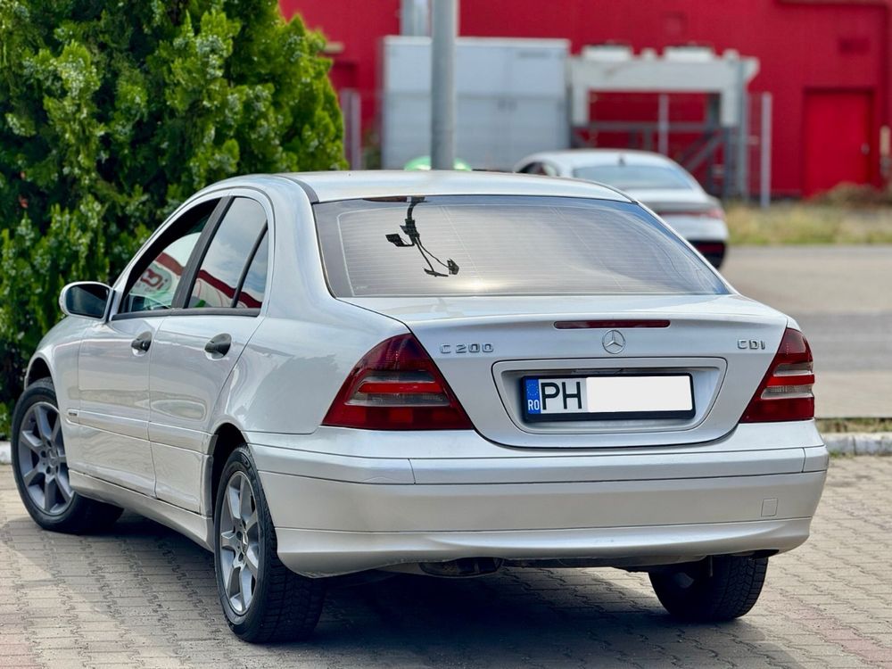 Mercedes-Benz C200 CDI W203
