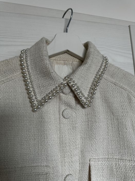 Яке- риза с перли от H&M