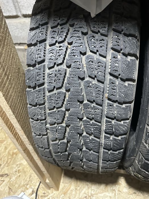 Зимняя резина Toyo на Джип