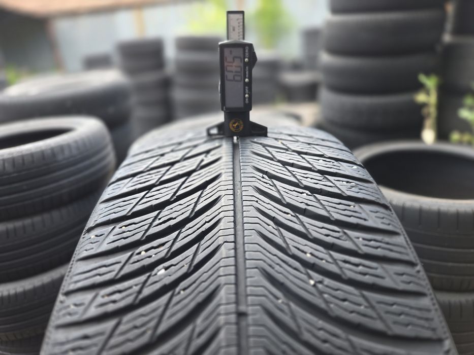4бр. 245 50 19 Michelin RunFlat зимни.