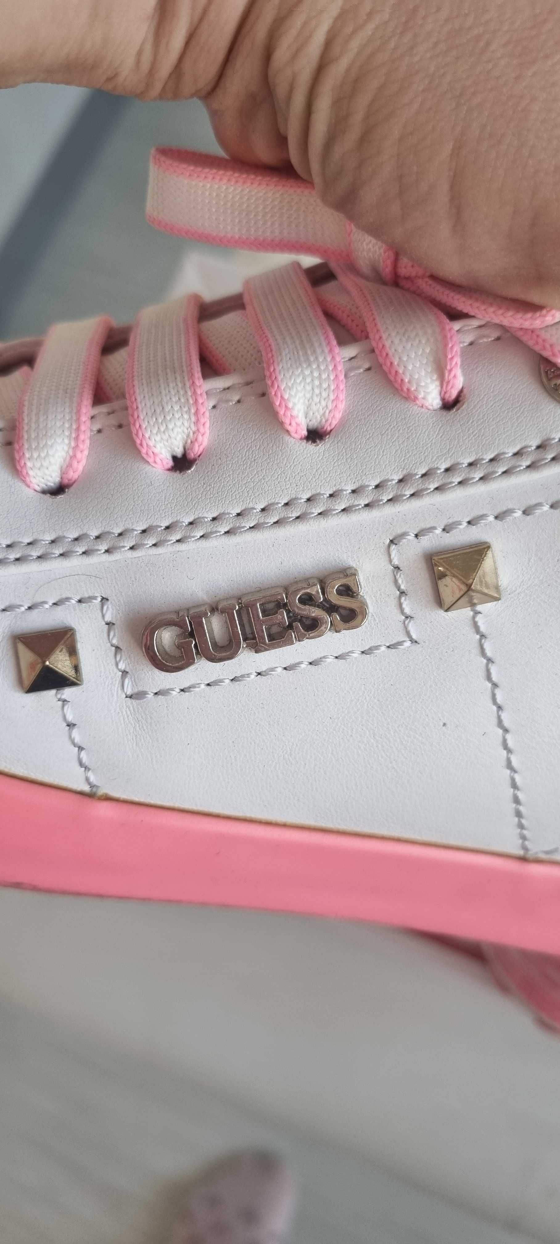 Спортни обувки , Puma, Guess