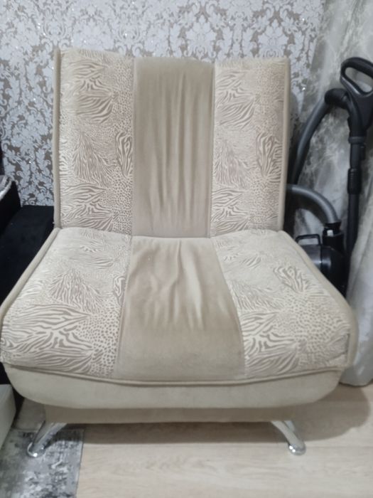 Диван жиналмалы асты полка