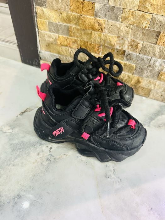 Детски  обувки по 10 лв