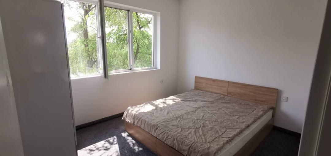 Дава се под наем Двустаен апартамент в Пловдив, Тракия - 43 кв.м за 325 € - Снимка #1