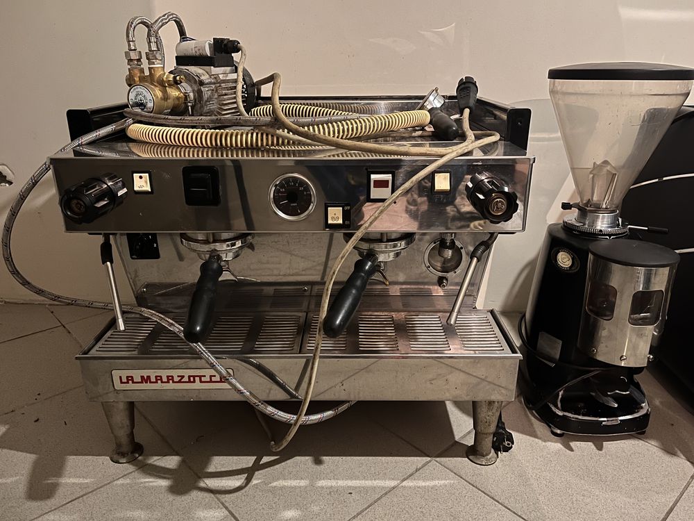 Кофемашина La Marzocco Linea Classic EE 2 Gr