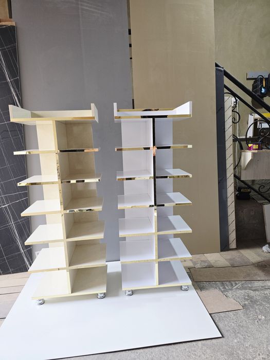 Обувница сотилади