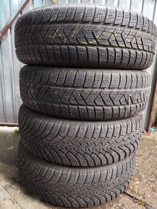 Anvelope 215 65 R17 iarna Pirelli/falken