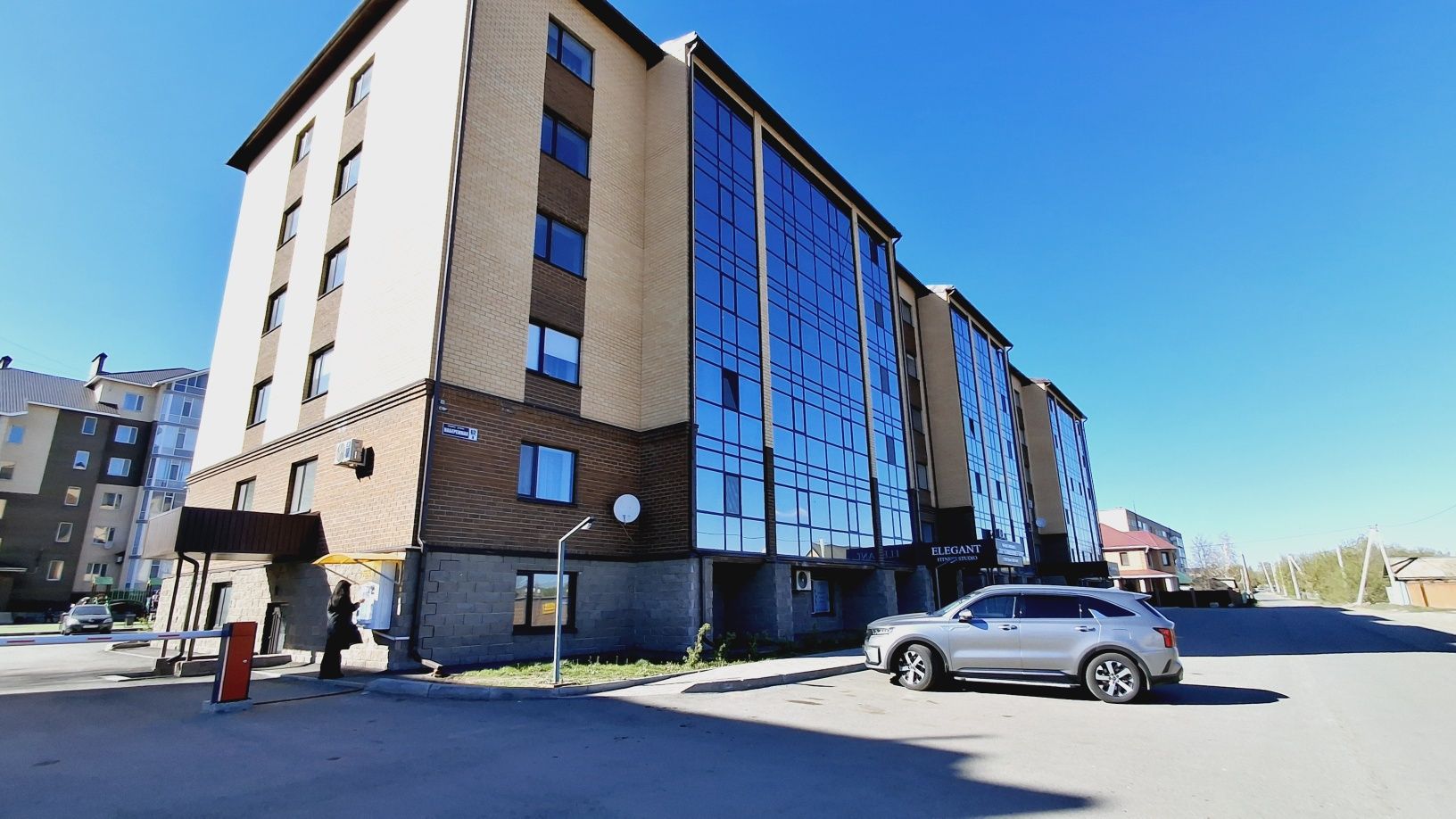 Продам 2 комнатную кв. Новый ЖК центр города